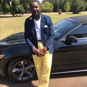 HELLO I’M DEWAYNE